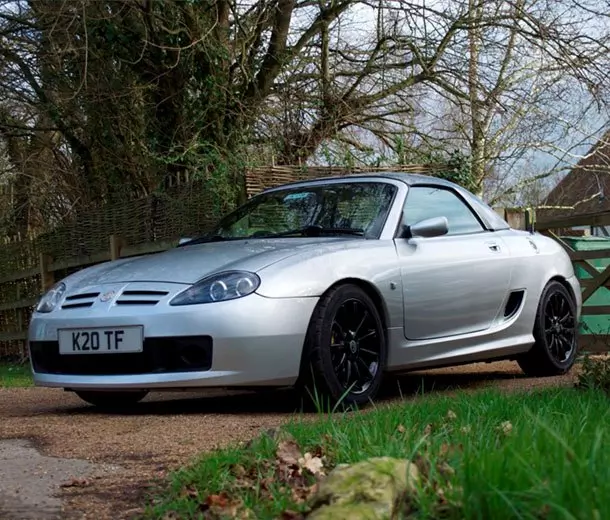 MG Rover sports car specialist & MOT centre Gravesend, London